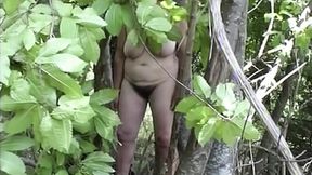 Seductive Swallowing Whores At The Summer Orgy In Italy
