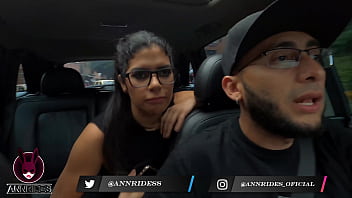 Hidden Cam: Seductive Like The Pussy In The Car To Sheila Ortega