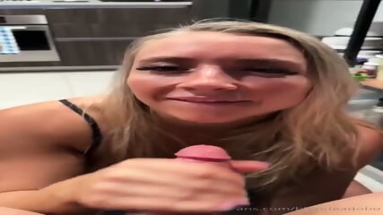 Hot Busty Blonde Hottie Sucking Me Off After First Date
