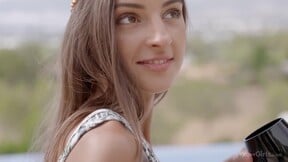 Viral: Sweet Naughty Teen Girl Melena Mariais Masturbating In The Swimming Pool - 4K