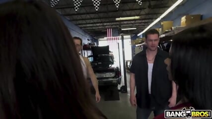 Insane Ariella Ferrera, Rose Monroe, Brandi Bae - Orgy To Get The Car Back!