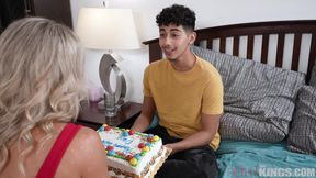 Naughty Madison Brite Surrenders To Sexy Stepmom Hard Passion - High Quality