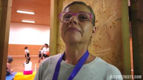 Hidden Cam: Wild Mature Nerd In Eyeglasses Petra - Horny Pe Teacher - Reality Pov