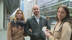 Amazing Busty Teen And Her Bf Gets Money For Public Hardcore Action - High Quality