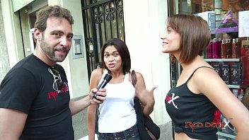 Exclusive: Hardcore Brunnette Threesome Casting Fuck Blowjob - Sandra Red - Mar Dur&Aacute_N