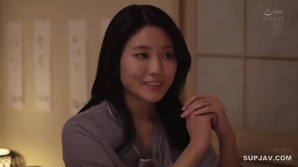 Juicy A Married Woman Who Was Given A Spare Key To Her Room Is Creampied By A Male Student Until He Graduates. Nao Jinguji