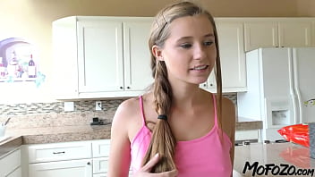 Passionate Com - Young Girlfriend Gets Drilled By Hunk - Full Hd