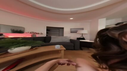 Seductive Madeleine Morena Peituda - Full Hd