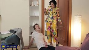 Pervy Young Lad Caught By Curvy Granny And Grants Her Awesome Satisfy