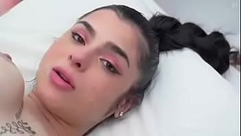 Hot Nadja Lapiedra Se Toma La Leche De 29 Vergones