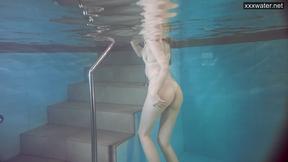 New: Juicy ”Sasha Vetochka Goes Naked Into The Pool” - 4K