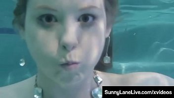 New: Hardcore Scuba Deepthroating Sunny Lane Blows A Cock Underwater! - Must See