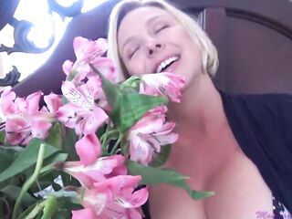 Juicy Mother'S Day With Stepson - Step Mamma Comes 1St